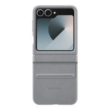 Заредете изображение във визуализатора на галерията – Samsung Kindsuit Case EF-VF741PJEGWW for Samsung Galaxy Z Flip 6 - gray
