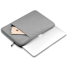 Заредете изображение във визуализатора на галерията – Tech-Protect Sleeve for a 13-14" laptop - light gray
