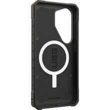 Заредете изображение във визуализатора на галерията – UAG Urban Armor Gear case PATHFINDER MAGNET with built-in magnet for SAMSUNG S26 Ultra black
