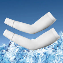 Заредете изображение във визуализатора на галерията – Rockbros XT9002W cycling sleeves - white (2 pcs.)
