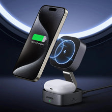 Заредете изображение във визуализатора на галерията – Ugreen W526 3in1 MagSafe / Qi inductive charger for phone / headphones with USB-C port - black
