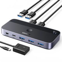 Заредете изображение във визуализатора на галерията – Ugreen CM662 USB 3.0 switch 2-in-4 switch + 2x USB-A cable - black

