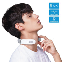 Заредете изображение във визуализатора на галерията – SKG 4356E neck massager with electrostimulation and compress - white
