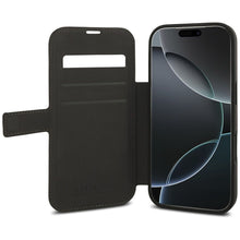 Заредете изображение във визуализатора на галерията – GUESS book case for IPHONE 17 Pro GUBKP17L4GMGBR (PU 4G Metal Logo) brown
