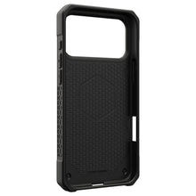 Заредете изображение във визуализатора на галерията – UAG Urban Armor Gear case MONARCH PRO compatible with MagSafe for IPHONE 17 Pro Max carbon fiber
