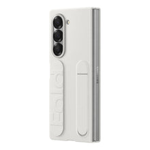 Заредете изображение във визуализатора на галерията – Samsung Silicone Case EF-MF956TWEGWW for Samsung Galaxy Z Fold 6 - white
