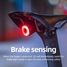 Заредете изображение във визуализатора на галерията – Rockbros Q5 rear bicycle light with intelligent stop system - black
