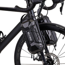 Заредете изображение във визуализатора на галерията – WILDMAN traveling bag for scooter waterproof 3L GD6X Plus black
