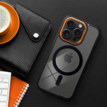 Заредете изображение във визуализатора на галерията – COLOR EDGE MAG COVER case compatible with MagSafe for IPHONE 14 black gold
