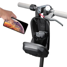 Заредете изображение във визуализатора на галерията – WILDMAN traveling bag for scooter waterproof 2L TS8 black
