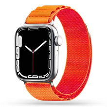 Заредете изображение във визуализатора на галерията – Tech-Protect Nylon Pro Strap for Apple Watch 4 / 5 / 6 / 7 / 8 / 9 / SE / Ultra 1 / 2 (42/44/45/49 mm) - Orange
