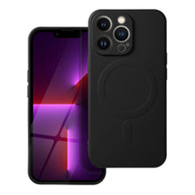 Заредете изображение във визуализатора на галерията – SILICONE MAG COVER (big hole) case compatible with MagSafe for IPHONE 17 black
