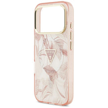 Заредете изображение във визуализатора на галерията – GUESS case for IPHONE 17 Pro compatible with MagSafe GUHMP17LHMILVTGP (PC TPU Jungle Tonal Triangle) pink
