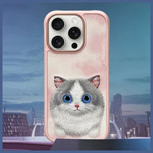 Заредете изображение във визуализатора на галерията – NIMMY case BIG EYED PET 2.0 Cat for IPHONE 16 Pro Max pink
