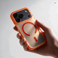 Заредете изображение във визуализатора на галерията – Гръб Forcell F-Protect Vivid Premium за iPhone 18 Pro / 17 Pro с MagSafe - оранжев – снимка 4
