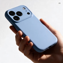 Заредете изображение във визуализатора на галерията – Гръб Forcell F-Protect Rubber Premium за iPhone 18 Pro Max / 17 Pro Max с MagSafe - светлосин – снимка 4
