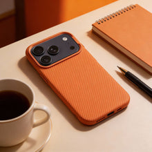 Заредете изображение във визуализатора на галерията – Case for iPhone 18 Pro Max / 17 Pro Max K-Look compatible with MagSafe orange
