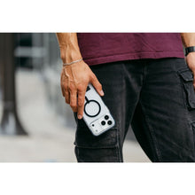 Заредете изображение във визуализатора на галерията – ZAGG case SANTA CRUZ SNAP compatible with MagSafe for IPHONE 17 Pro Max jet black
