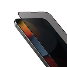 Заредете изображение във визуализатора на галерията – Uniq Optix Privacy Tempered Glass for iPhone 14/13/13 Pro with Applicator
