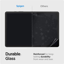 Заредете изображение във визуализатора на галерията – Spigen ALM Glas.tR Slim tempered glass for Samsung Galaxy Tab A9+ 11''
