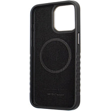 Заредете изображение във визуализатора на галерията – Audi Genuine Leather case with MagSafe for iPhone 15 Pro - black and red
