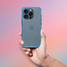 Заредете изображение във визуализатора на галерията – MATRIX CLEAR Case for IPHONE 16e blue
