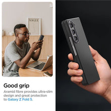 Заредете изображение във визуализатора на галерията – Spigen Airskin Pro case for Samsung Galaxy Z Fold 5 - black

