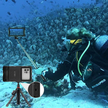 Заредете изображение във визуализатора на галерията – Tech-Protect Waterproof Case waterproof IPX8 for smartphones 4.7-6.7" - black
