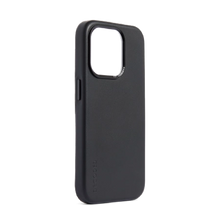 Заредете изображение във визуализатора на галерията – Decoded Leather Case with MagSafe for iPhone 15 Pro - black
