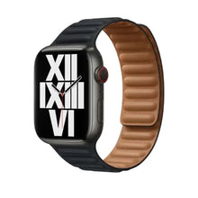 Заредете изображение във визуализатора на галерията – Apple ML823AM/A magnetic leather strap for Apple Watch 45 / 42 mm M/L - black
