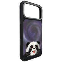 Заредете изображение във визуализатора на галерията – NIMMY case BIG EYED LYING GIANT PANDA compatible with MagSafe for IPHONE 18 Pro/17 Pro black
