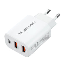 Заредете изображение във визуализатора на галерията – Wozinsky CWCUCW 30W USB-C / 2 x USB-A wall charger - white
