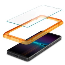 Заредете изображение във визуализатора на галерията – Spigen ALM Glas.tR tempered glass for Sony Xperia 1 VI - 2 pcs.
