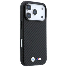 Заредете изображение във визуализатора на галерията – BMW case for IPHONE 18 Pro/17 Pro compatible with MagSafe (Carbon Metal Logo) black 
