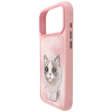 Заредете изображение във визуализатора на галерията – NIMMY case BIG EYED RAGDOLL for IPHONE 18 Pro Max/17 Pro Max pink
