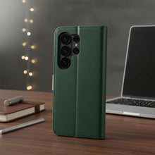 Заредете изображение във визуализатора на галерията – Flip case for Samsung S26 FE Split Book green and gold
