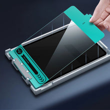 Заредете изображение във визуализатора на галерията – ESR Armorite tempered glass for iPad Air 10.9'' 4/5 2020-2022 / Pro 11.2'' / 3/4 2020-2022
