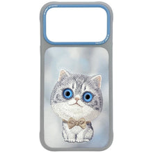 Заредете изображение във визуализатора на галерията – NIMMY case BIG EYED SILVER SHADED CAT for IPHONE 18 Pro Max/17 Pro Max grey
