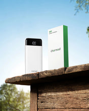 Заредете изображение във визуализатора на галерията – Powerbank Charmast W1148 5V 3A 10000 mAh with built-in cables USB A / USB C / Lightning / Micro USB White
