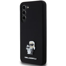 Заредете изображение във визуализатора на галерията – Original Pouch KARL LAGERFELD  hardcase Silicone Karl&amp;Choupette Metal Pin KLHCS24MSMHKCNPK for Samsung Galaxy S24 Plus black
