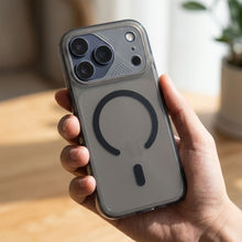 Заредете изображение във визуализатора на галерията – Case for iPhone 14 Aurora compatible with MagSafe black
