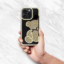 Заредете изображение във визуализатора на галерията – Case for iPhone 18 Pro / 17 Pro Teddy Bear gold
