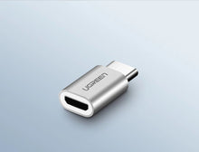 Заредете изображение във визуализатора на галерията – Ugreen adapter micro USB to USB Type C adapter black (30391)
