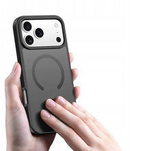 Заредете изображение във визуализатора на галерията – DUX DUCIS case YIND (open ring) for IPHONE 17 PRO black

