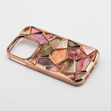 Заредете изображение във визуализатора на галерията – TWINKI Case for IPHONE 16e gold
