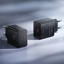 Заредете изображение във визуализатора на галерията – Phone charger Hoco USB C QC PD 45W N77 black
