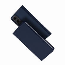 Заредете изображение във визуализатора на галерията – Dux Ducis Skin Pro case with flap and card slot for Motorola Moto G04/G24/G24 Power - blue
