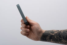 Заредете изображение във визуализатора на галерията – FORCELL F-ENERGY F10K8 Super Slim powerbank compatible with MagSafe PD3.0 QC4.0 15W 10000 mAh black
