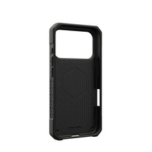 Заредете изображение във визуализатора на галерията – UAG Urban Armor Gear case MONARCH PRO compatible with MagSafe for IPHONE 17 Pro kevlar element green
