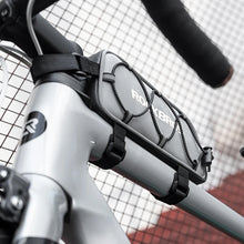 Заредете изображение във визуализатора на галерията – Rockbros 3012010901 bicycle bag for frame 0.9 l - silver
